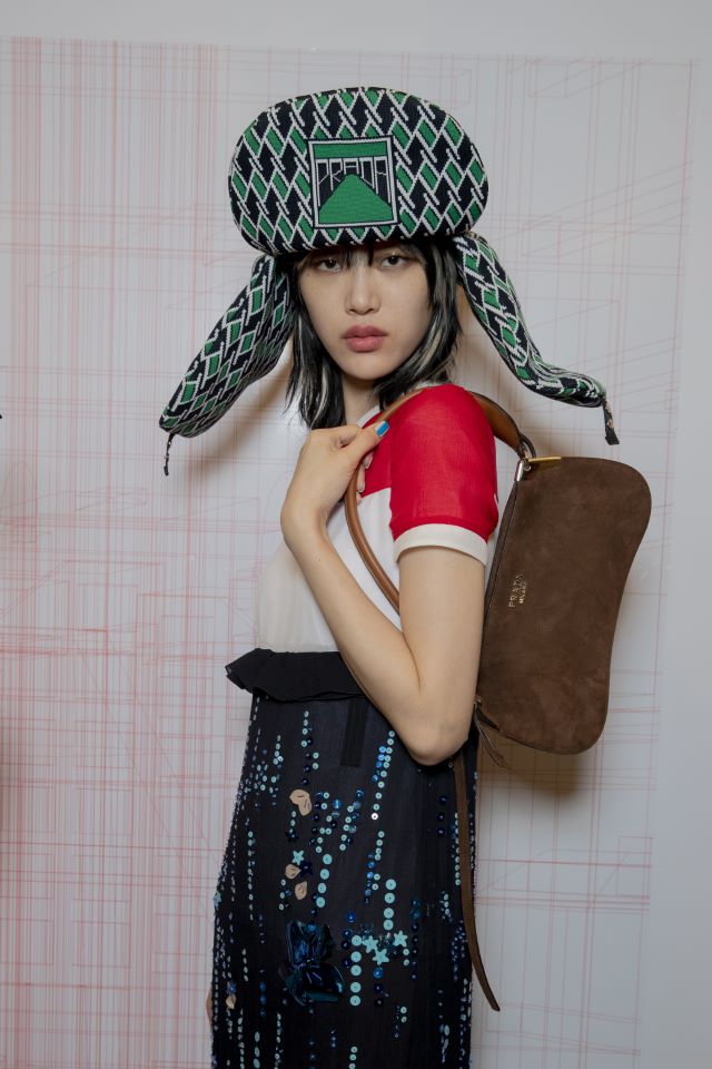 PradaResort19_Backstage (261).jpg